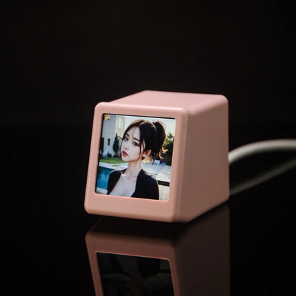 Inteligentna stacja pogody z zegarem i albumem GIF – GeekMagic SmallTV Ultra