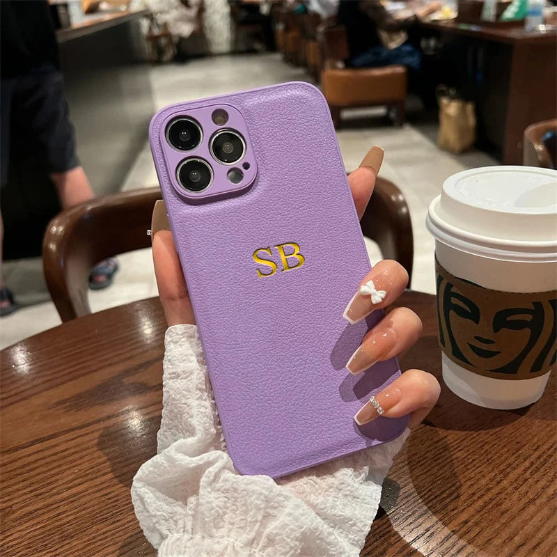 Personalizowane Etui iPhone 17 16 15 14 13 12 11 Pro Max – Skóra PU z Inicjałami i Imieniem