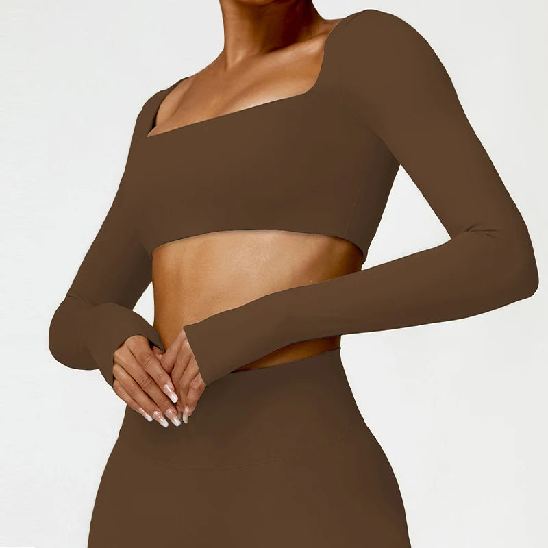 Sportowy Crop Top Damski z Kwadratowym Dekoltem – Szybkoschnący do Jogi i Siłowni