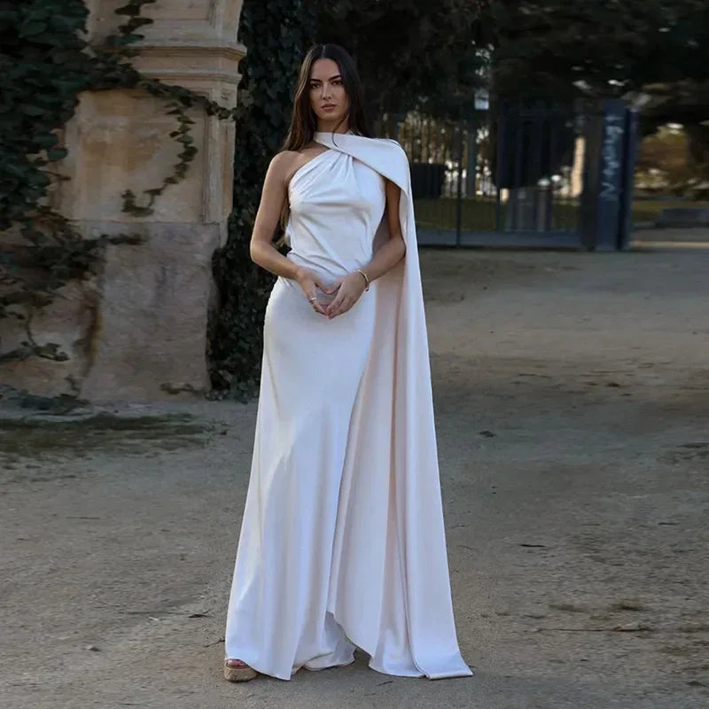 Satynowa Sukienka Halter Maxi z Odkrytymi Plecami – Wesele Studniówka Lato