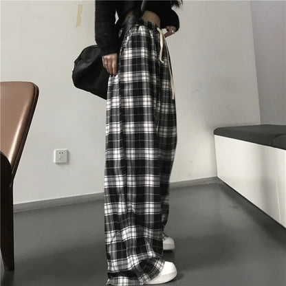 Spodnie Dresowe Oversize w Czarną Kratę – Baggy Unisex HipHop z Kieszeniami