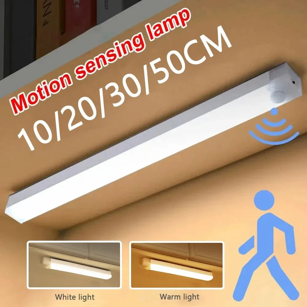 Lampka LED z czujnikiem ruchu, ładowanie USB-C, do kuchni, szafy i schodów