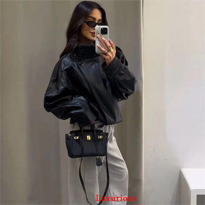 Kurtka skórzana damska oversize czarna – elegancki styl casual, wiosna 2026
