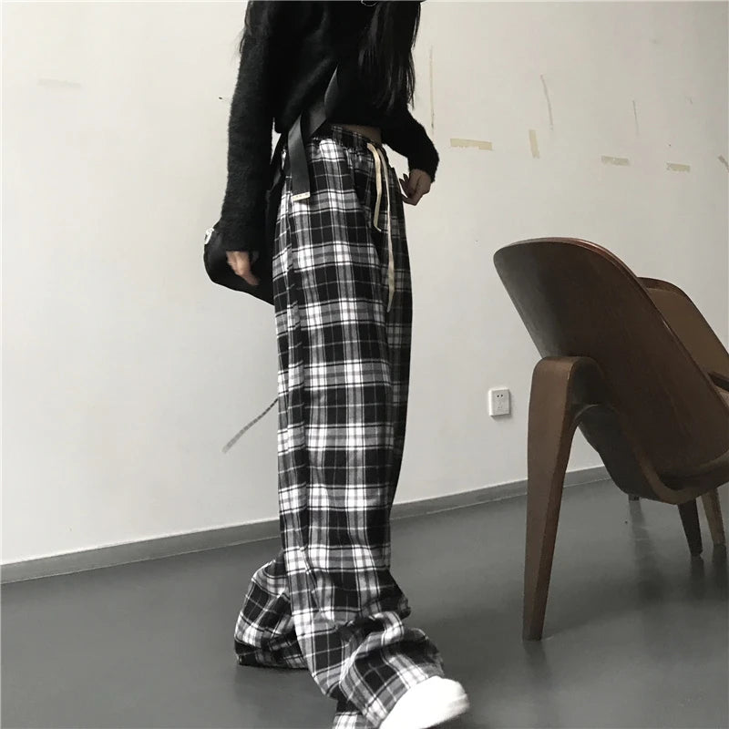 Spodnie Dresowe Oversize w Czarną Kratę – Baggy Unisex HipHop z Kieszeniami