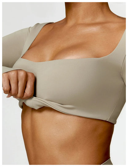 Sportowy Crop Top Damski z Kwadratowym Dekoltem – Szybkoschnący do Jogi i Siłowni