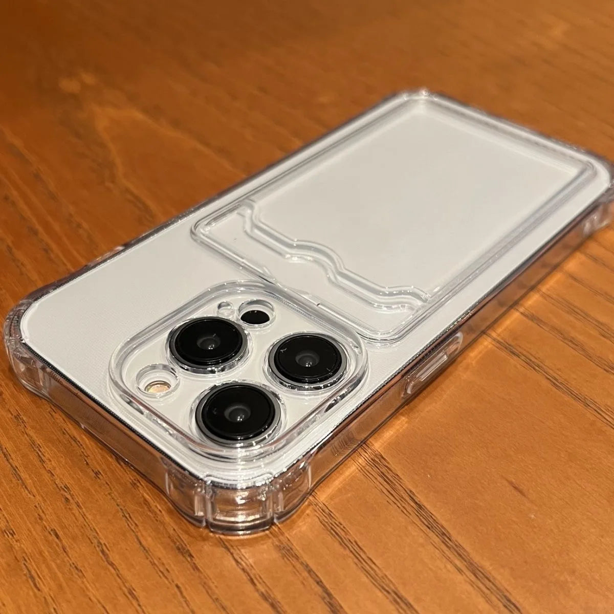 Etui do iPhone z kieszenią na kartę – przezroczyste, odporne na wstrząsy