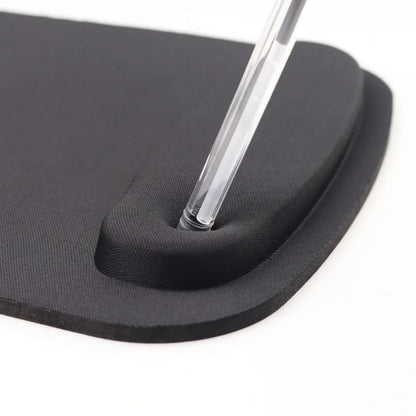 Podkładka pod mysz z podpórką pod nadgarstek - ergonomiczna, gumowa podstawa