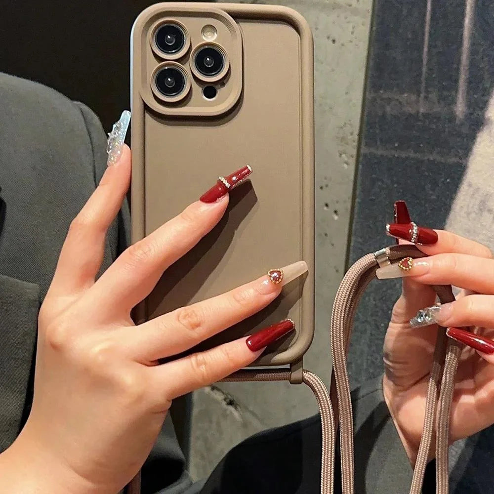 Etui z paskiem przez ramię do iPhone - regulowany sznurek, ochrona przed zarysowaniem