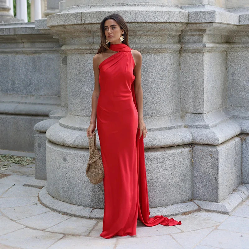 Satynowa Sukienka Halter Maxi z Odkrytymi Plecami – Wesele Studniówka Lato