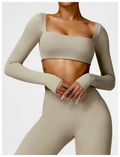 Sportowy Crop Top Damski z Kwadratowym Dekoltem – Szybkoschnący do Jogi i Siłowni