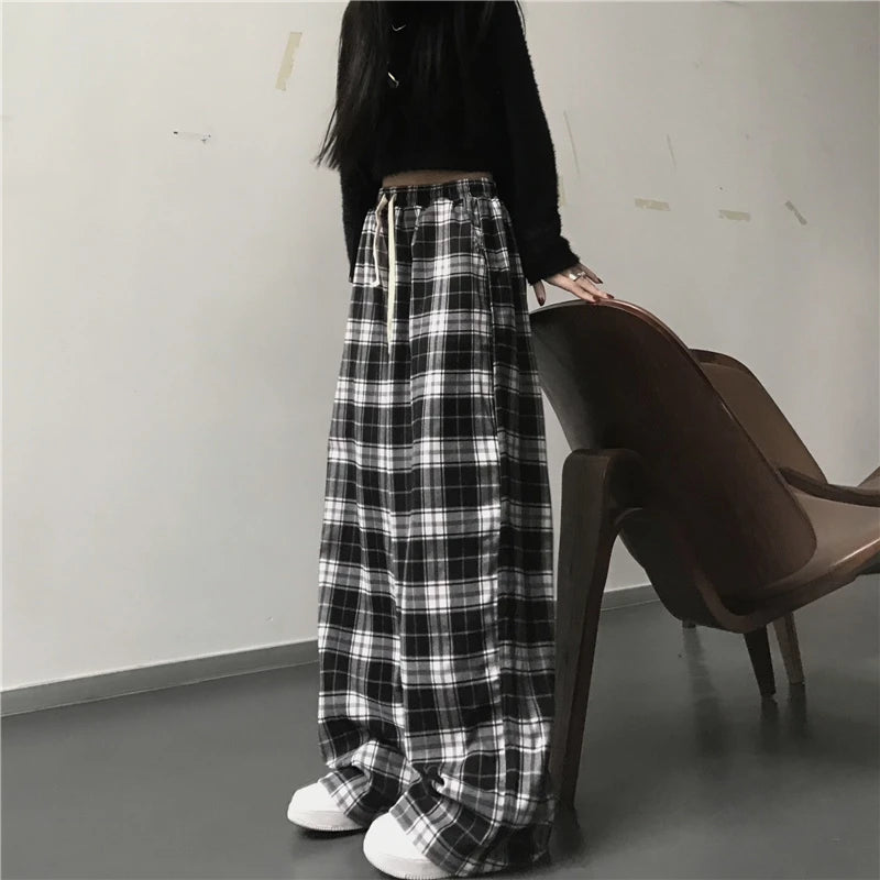 Spodnie Dresowe Oversize w Czarną Kratę – Baggy Unisex HipHop z Kieszeniami