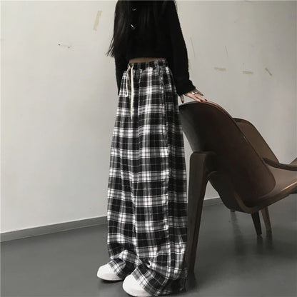 Spodnie Dresowe Oversize w Czarną Kratę – Baggy Unisex HipHop z Kieszeniami