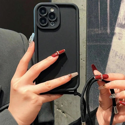 Etui z paskiem przez ramię do iPhone - regulowany sznurek, ochrona przed zarysowaniem