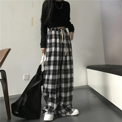Spodnie Dresowe Oversize w Czarną Kratę – Baggy Unisex HipHop z Kieszeniami