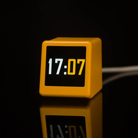 Inteligentna stacja pogody z zegarem i albumem GIF – GeekMagic SmallTV Ultra
