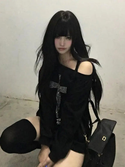 Czarna Bluza z Nadrukiem na Jedno Ramię – Y2K Grunge Harajuku 2000s