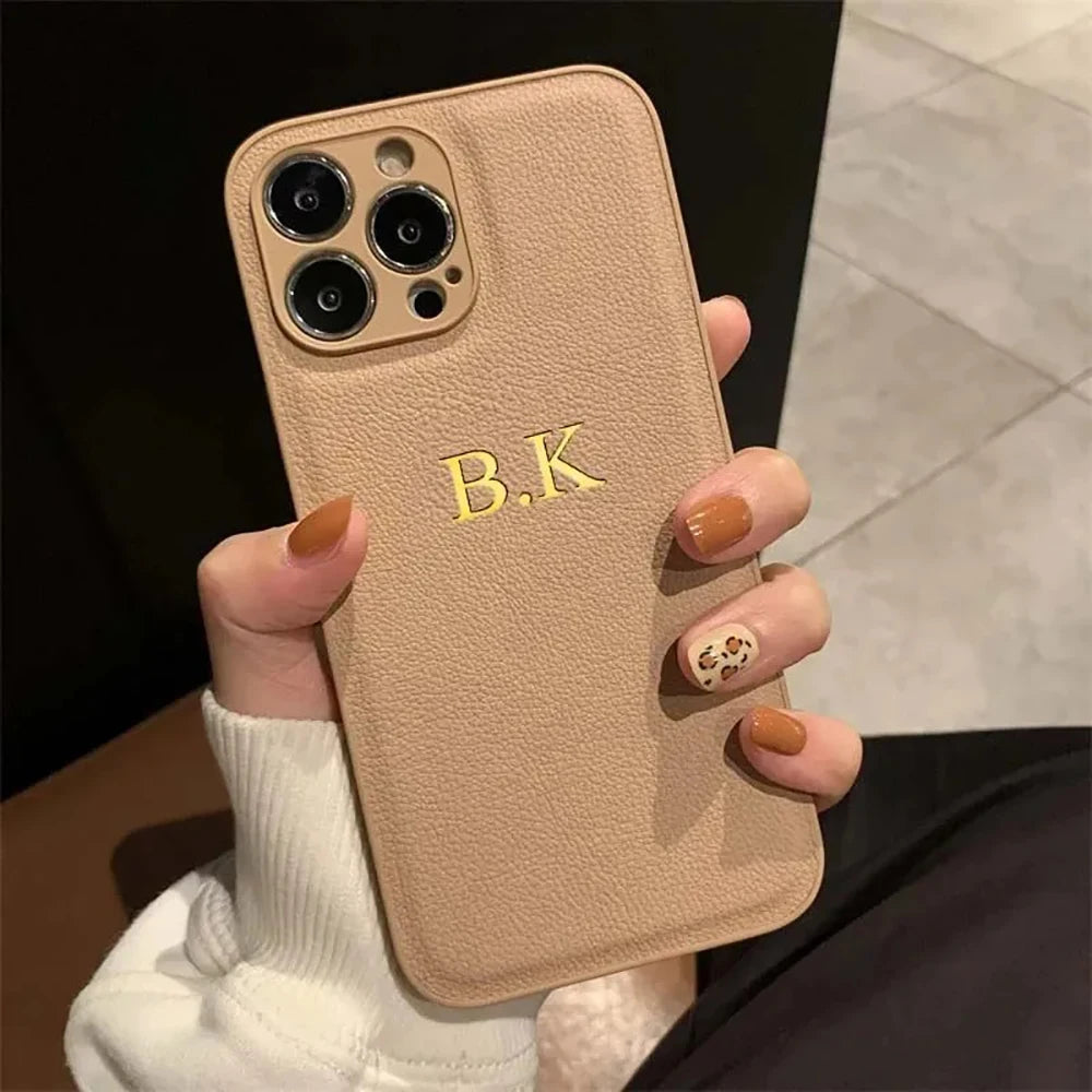 Personalizowane Etui iPhone 17 16 15 14 13 12 11 Pro Max – Skóra PU z Inicjałami i Imieniem