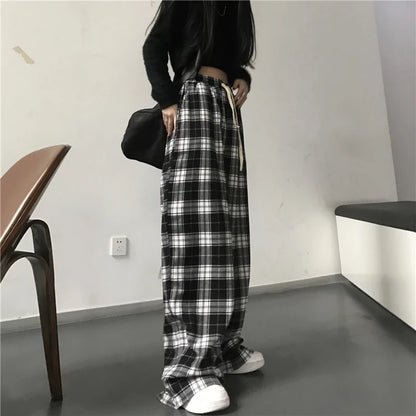 Spodnie Dresowe Oversize w Czarną Kratę – Baggy Unisex HipHop z Kieszeniami
