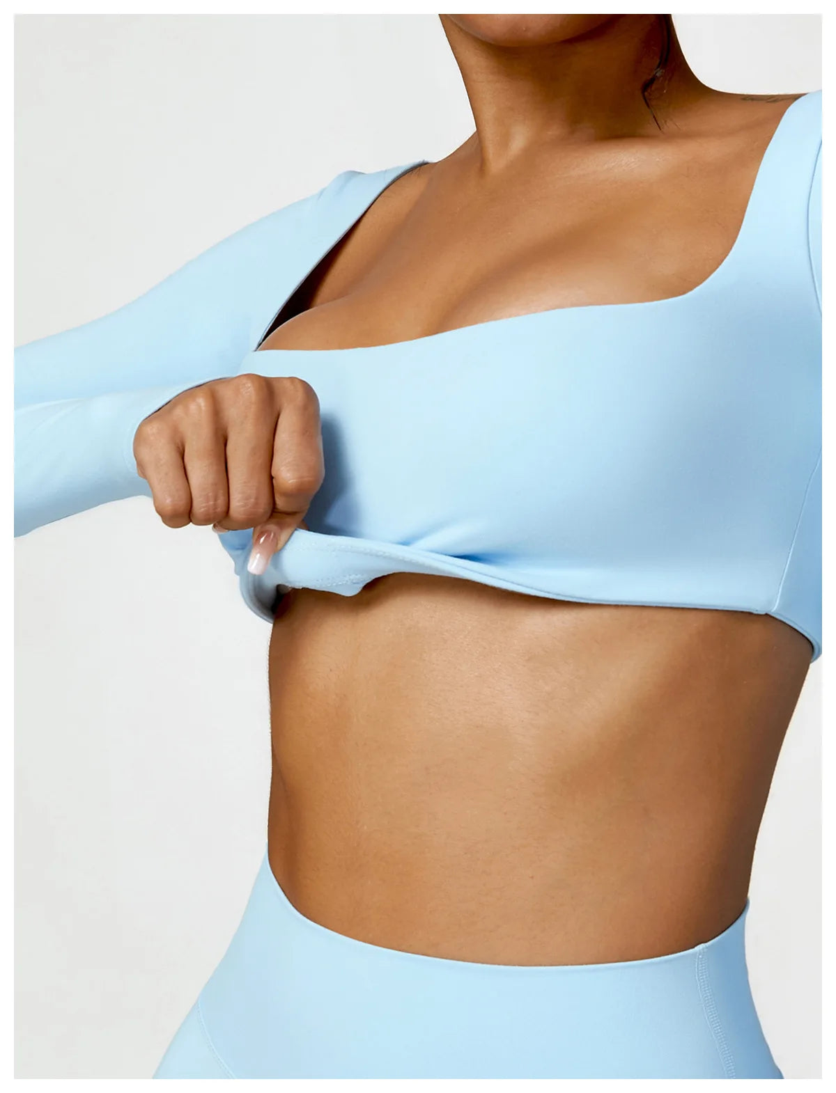 Sportowy Crop Top Damski z Kwadratowym Dekoltem – Szybkoschnący do Jogi i Siłowni