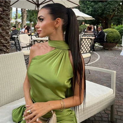 Satynowa Sukienka Halter Maxi z Odkrytymi Plecami – Wesele Studniówka Lato
