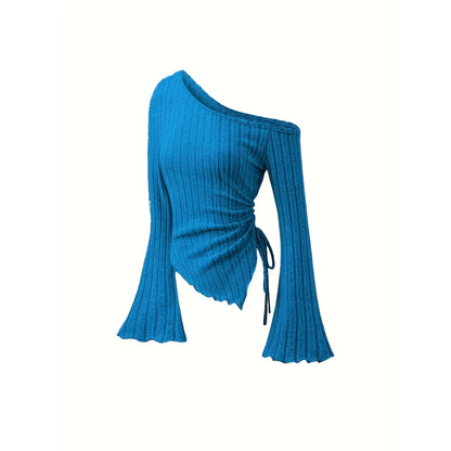 Elegancka bluzka damska z odkrytym ramieniem rękaw trąbka